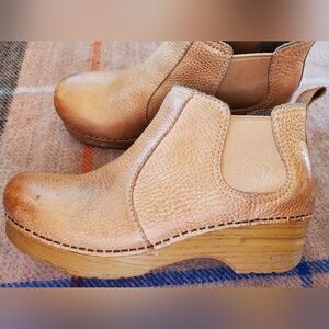 Dansko Tan Leather Ankle Boots